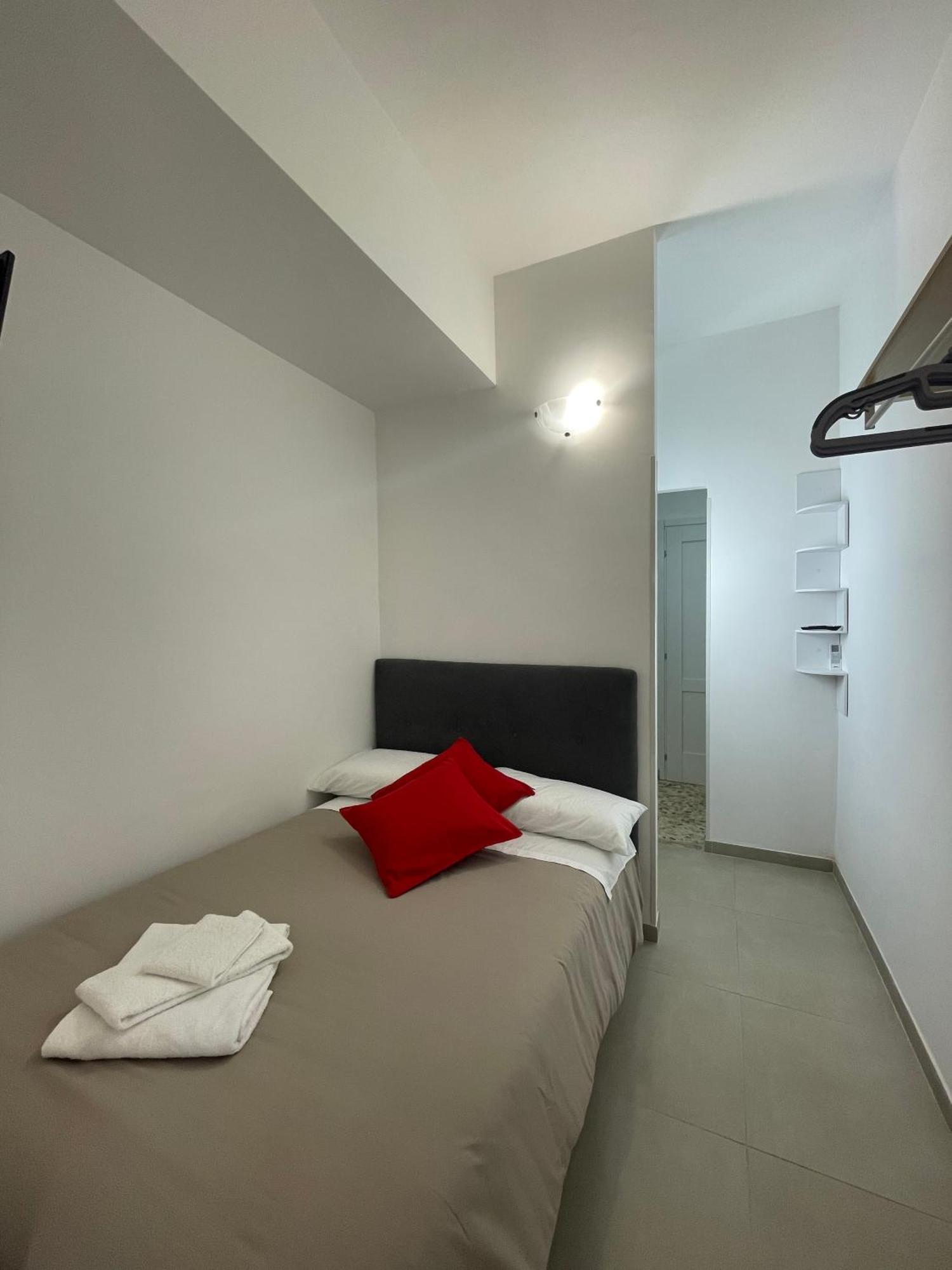 Trastevere Station Sweet Rest Рим Экстерьер фото
